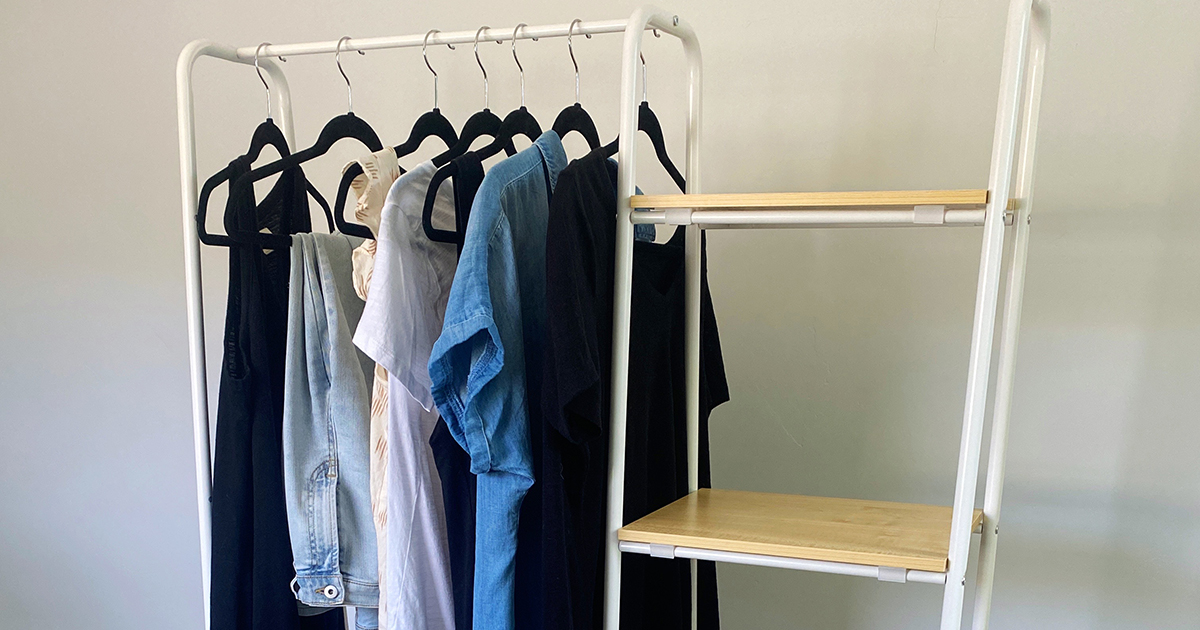 How To Begin a Capsule Wardrobe (10 Straightforward, Sensible Steps)